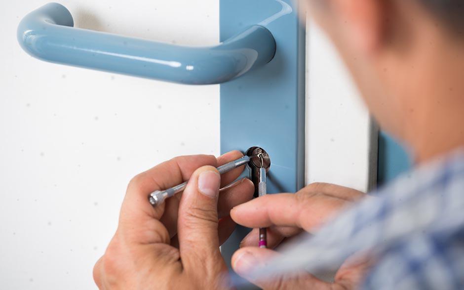 changer barillet de porte Bouc-Bel-Air